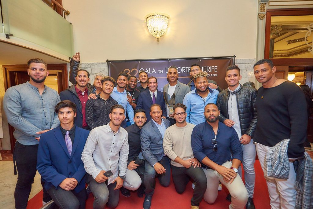 Los Marlins, uno de los grandes triunfadores de la noche. (APDT)