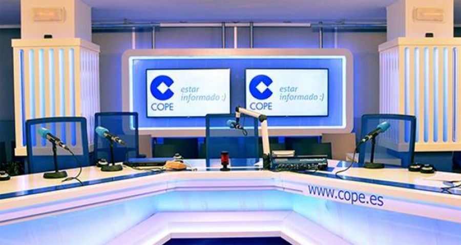 La COPE se queda a 700.000 oyentes de La SER. (prnoticias)