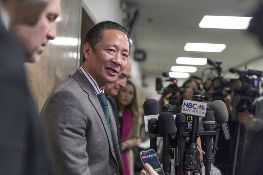 Jeff Adachi, antiguo jefe de los abogados públicos de San Francisco. (AP)