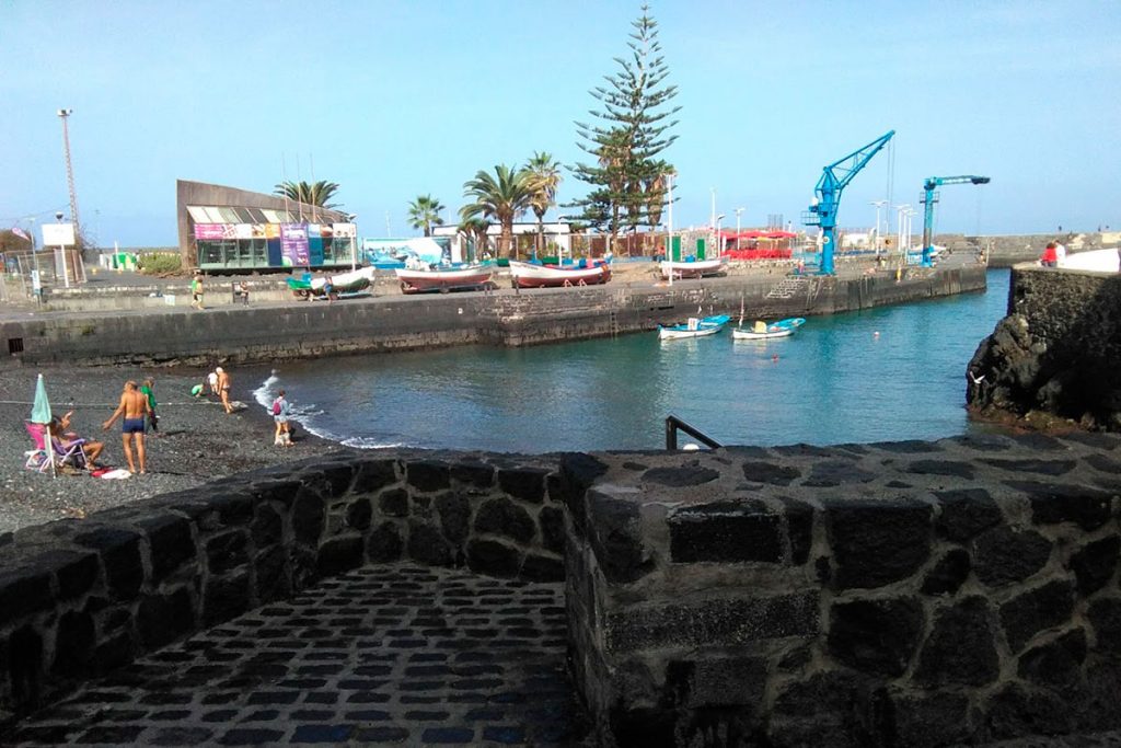 Muelle pesquero del Puerto de la Cruz.