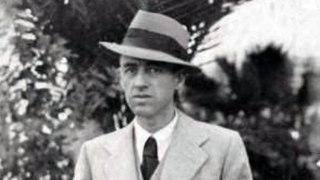 Agustín Espinosa.