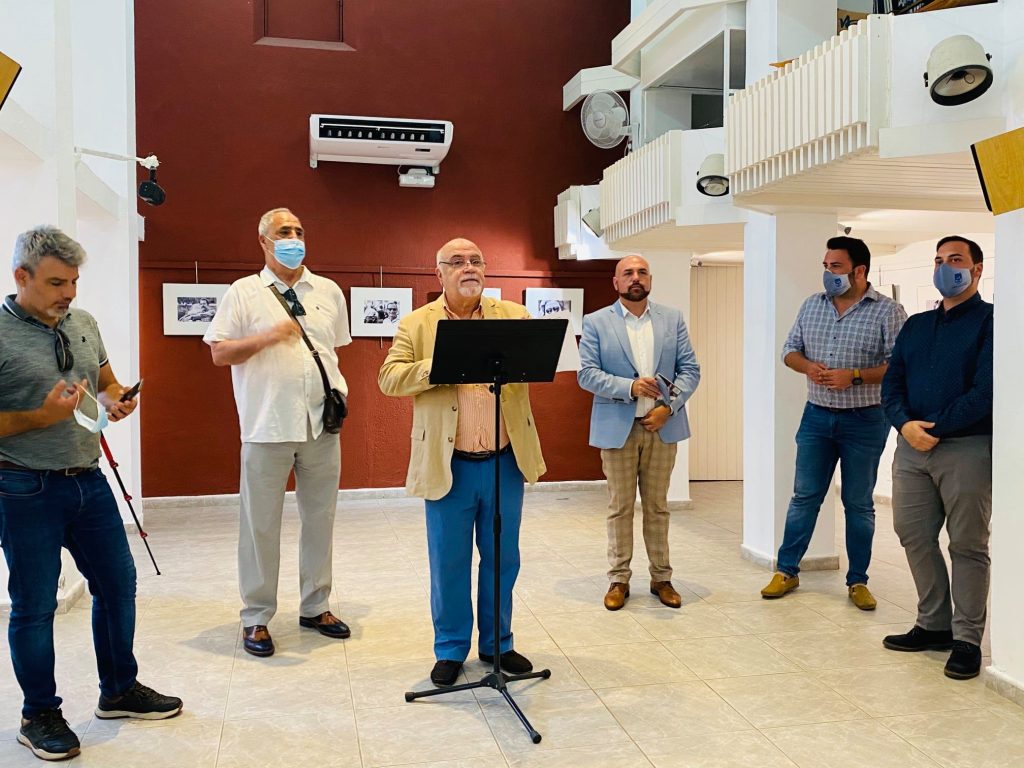 Un momento de la presentación de la muestra. (FACEBOOK IEHC)