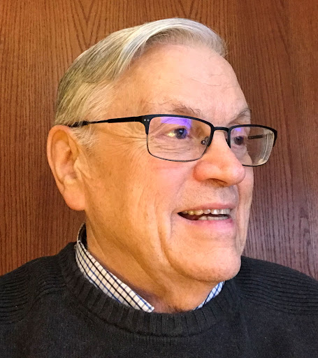 Thomas J. Froehlich, profesor emérito de la Kent State University en Estados Unidos.