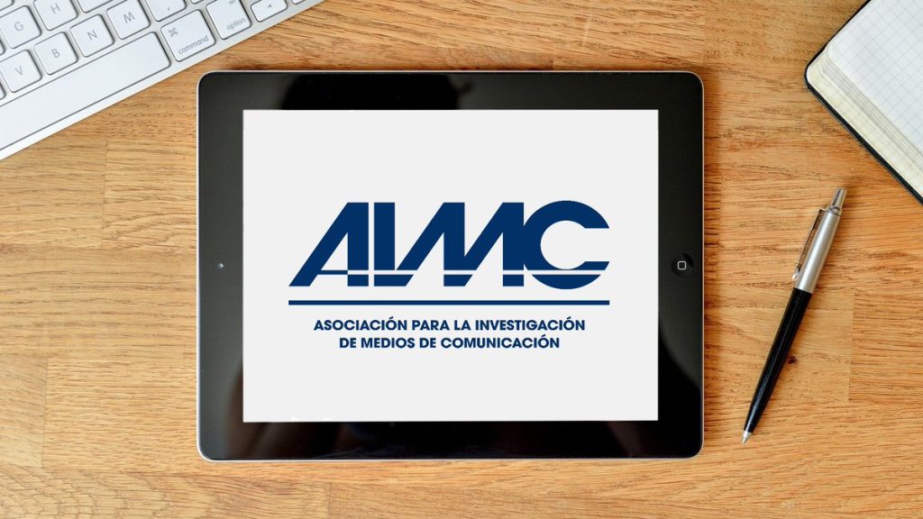 El documento de la AIMC recoge la situación de las audiencias de medios en España.