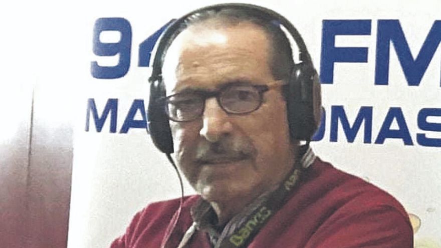 Javier Lavandera participaba como tertuliano en Radio Sol Maspalomas. (LP/DLP)
