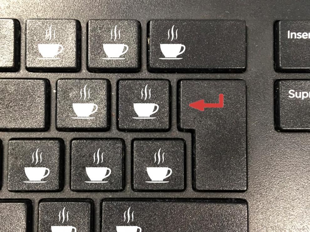 “El ‘irrenunciable’ café para todos” se titula el artículo conjunto de los editores. (POL/HERALDO)
