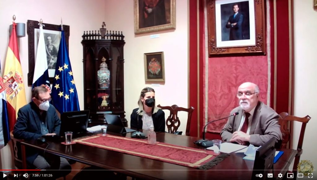 Un instante del diálogo "El Periodismo en tiempos de crisis".