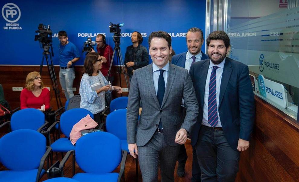 Teodoro García Egea y Fernando López Miras, en una imagen de archivo. (EUROPA PRESS)