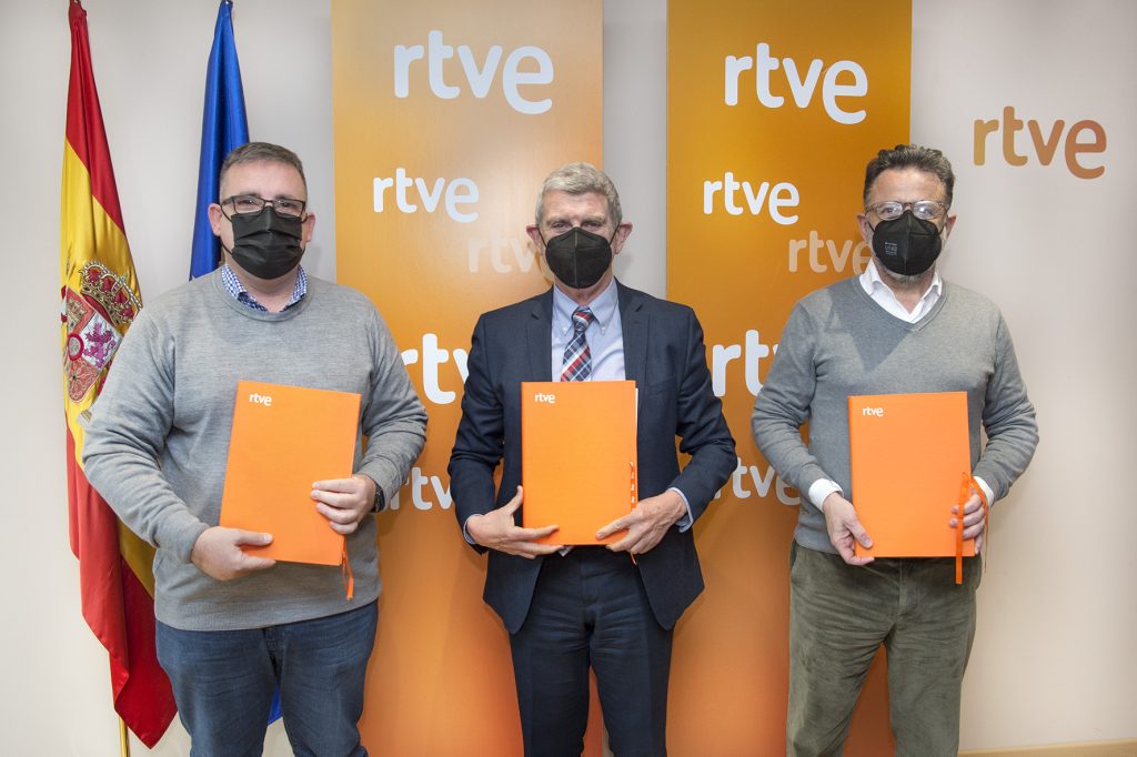 Miguel Ángel Curieses, José Manuel Pérez Tornero y José Miguel Martínez Millán. (RTVE)