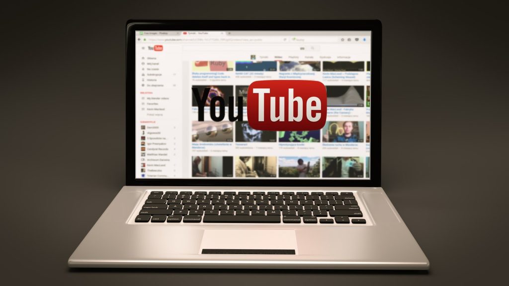 Youtube es cuestionado como canal de información veraz. (PIXABAY)