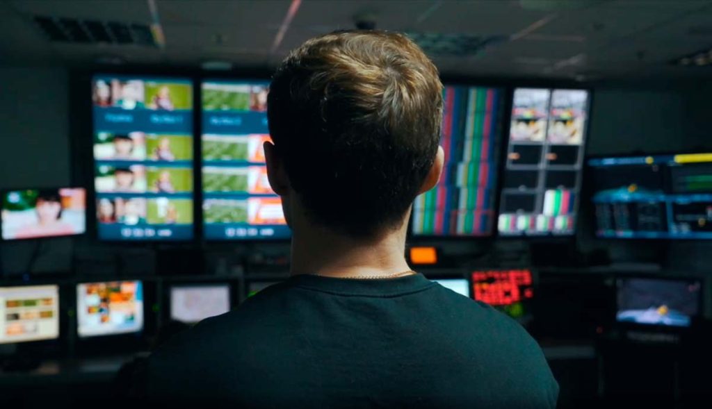 Control de realización de una televisión. (UTECA)