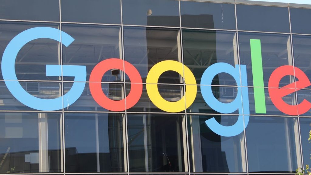 Logotipo de Google en la sede central de Mountain View, en California (EEUU). / (EUROPA PRESS / CHRISTOPH DERNBACH)