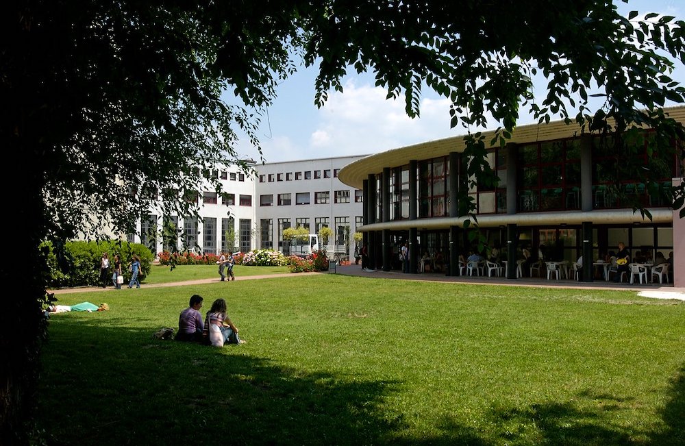 El encuentro tuvo lugar en la Università degli Studi de Verona. (WIKIPEDIA)