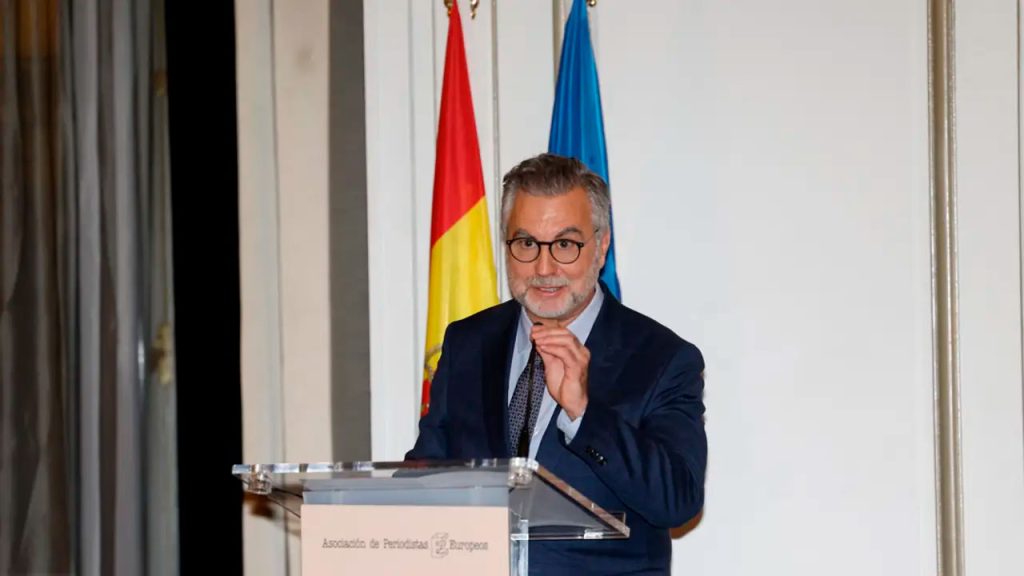 Carlos Alsina.