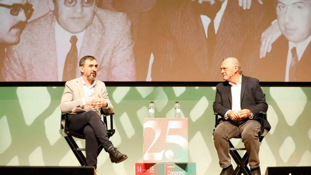 Pedro Piqueras e Ignacio Escolar en el XXV Congreso de Periodismo de Huesca.