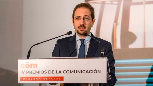 Manuel Llamas.