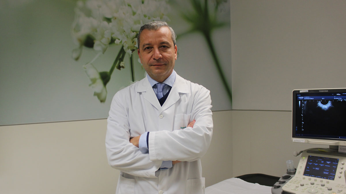 El Dr. Walter Plasencia.
