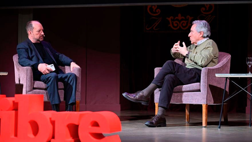 Jesús Maraña conversa con Iñaki Gabilondo en el 12º aniversario de infoLibre
