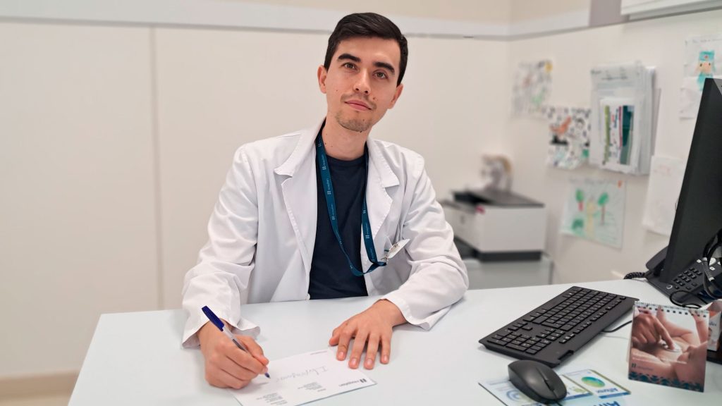 César Herrera Molina.