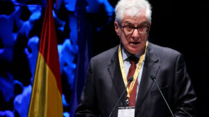 Juan José López Burniol