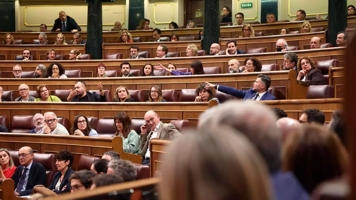 Cruce de reproches en un pleno del Congreso.